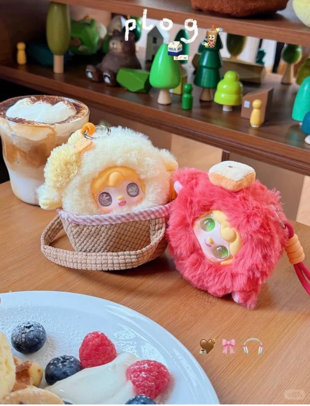 YOOKI Energy Boost Station Mirror & Comb Plush